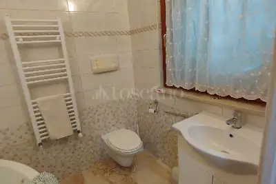 Casa in vendita, Via Petrarca, Montesilvano