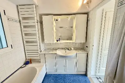 Villa Bifamiliare in vendita, Via Crotte, Brescia