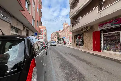 Negozio in vendita, Corso Nunzio Ricco, Margherita di Savoia