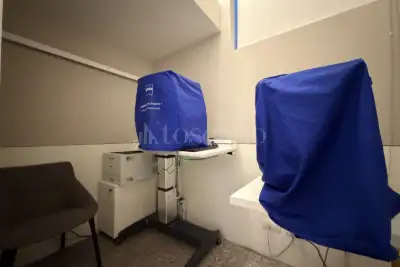 Negozio in vendita, Via Friuli, Milano