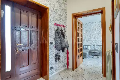 Casa in vendita, Piazza Borasio, Marchirolo