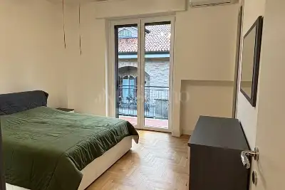 Villa in vendita, Via G. B. Busnelli, Saronno