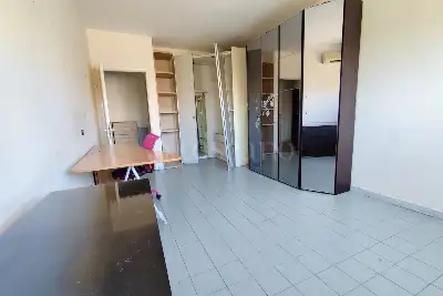 Casa in vendita, Viale dei caduti nella guerra di Liberazione, Roma