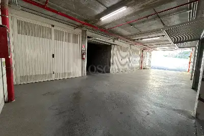 Box in vendita, Via Alessandro Manzoni, Napoli