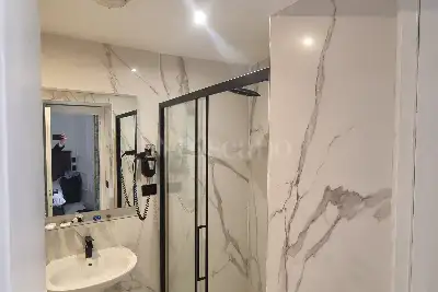 Albergo in vendita, Via Firenze, Roma