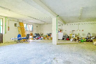 Capannone in vendita, Via Provinciale, Grantola