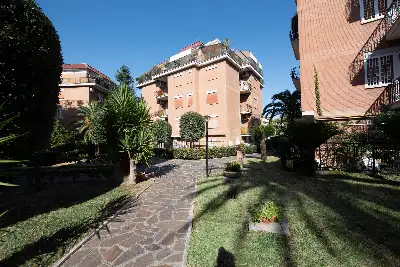 Attico in vendita, Via Federico di Donato, Roma