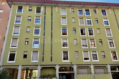 Casa in vendita, Via Rodi, Brescia