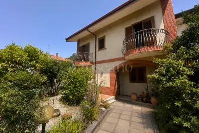 Villa in vendita, Via Tonino Laudani, Trecastagni