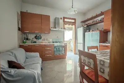 Casa in vendita, Via Romolo, Brindisi