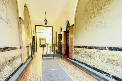 Casa in vendita, Via Polibio 5, Milano