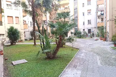 Casa in vendita, Viale Telese, Roma