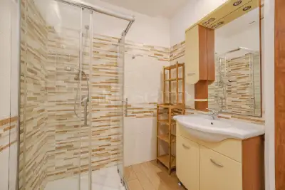Casa in vendita, Via Federico di Donato, Roma