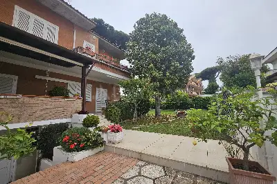 Villa Bifamiliare in vendita, viale san giuseppe, Anzio