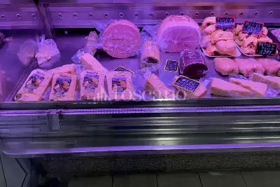 Attività Commerciale in vendita, piazza Fusina, Milano