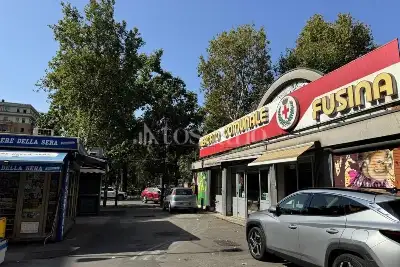 Attività Commerciale in vendita, piazza Fusina, Milano