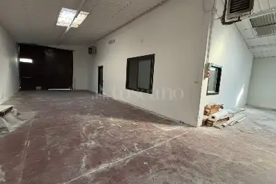 Capannone in vendita, Via Lippi, Monza