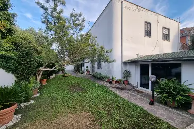 Villa Bifamiliare in vendita, Via Giuseppe Lugli, Roma