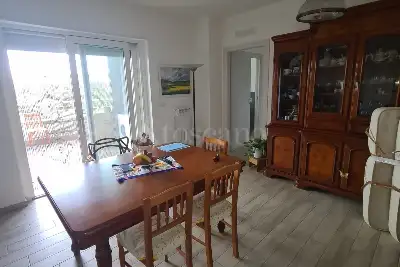 Casa in vendita, Via delle Gioie, Pomezia