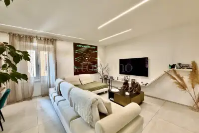 Casa in vendita, Via Sant'Angela Merici, Desenzano del Garda