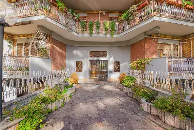 Casa in vendita, Via Antonio Oroboni, Roma