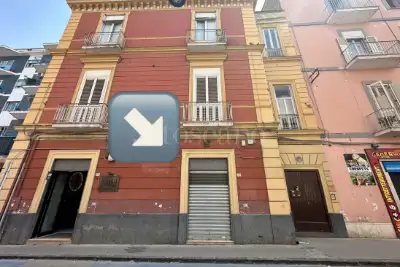 Negozio in affitto, Via Giuseppe Verdi, Caserta