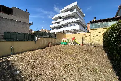 Casa in vendita, via Ettore rosso, Roma