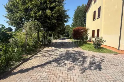 Casa Indipendente in vendita, Via San Michele, Castelfranco Emilia