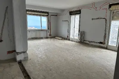 Casa in vendita, Via A. De Gasperi, Catanzaro