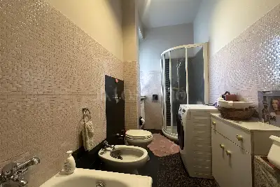 Casa in vendita, Via Loreto, Lissone