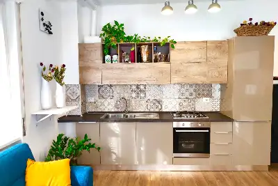 Casa in vendita, Via Stresa, Milano