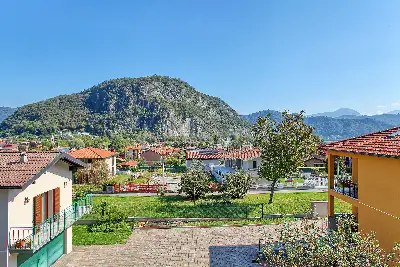 Villa in vendita, Via Pianazzo, Lavena Ponte Tresa