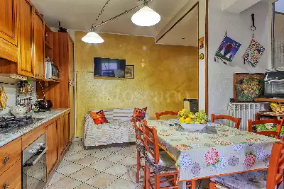 Casa Indipendente in vendita, Via Argentera, Cadegliano-Viconago