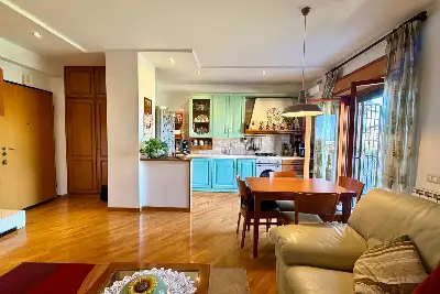 Casa in vendita, Via Petrizzi, Roma