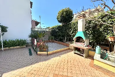 Casa Indipendente in vendita, Via C. Colombo, Ladispoli