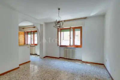 Casa Indipendente in vendita, Via Mazzini, Porto Ceresio