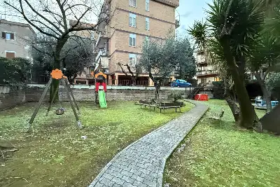 Casa in vendita, Via Castiglione d'Orcia, Roma