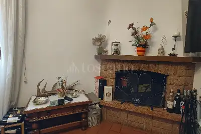 Villino a Schiera in vendita, Via Lunga di Cafaggio, Prato