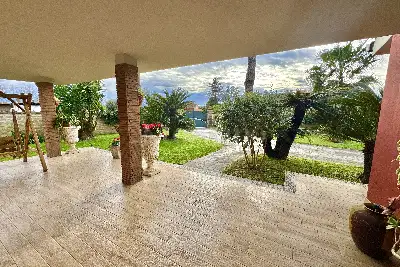 Villa in vendita, Via Rovito, Nettuno