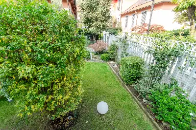 Villa in vendita, Via Privata Bitonto, Milano