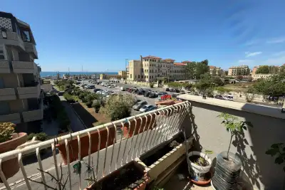 Casa in vendita, Via San Pier Damiani, Roma