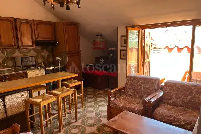 Casa in vendita, Via Fontanastasia, Castelnuovo di Porto