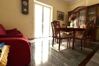 Casa in vendita, Via delle Acacie, Roma