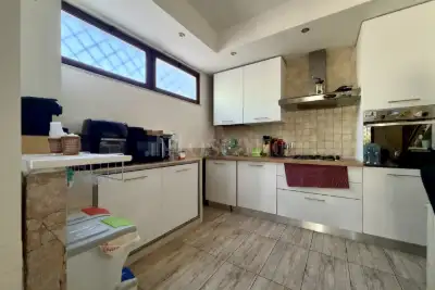 Villa Plurifamiliare in vendita, Via dei Frassini, Anzio