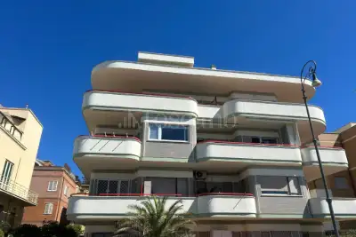 Casa in vendita, Lungomare Paolo Toscanelli, Roma