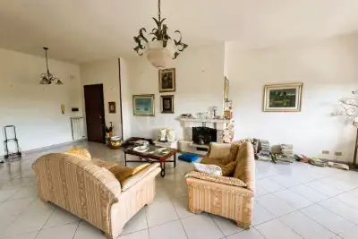 Casa in vendita, Viale dei Promontori, Roma