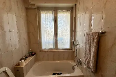 Casa in vendita, Via Sem Benelli, Milano