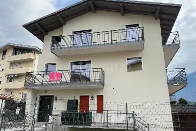 Casa in vendita, Via Tonelli, Levico Terme