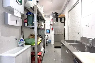 Negozio in vendita, Via Gaetano Rappini, Roma