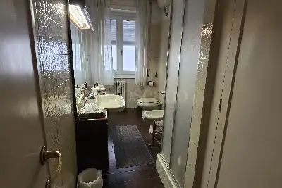 Casa in vendita, Via Tito Omboni, Roma